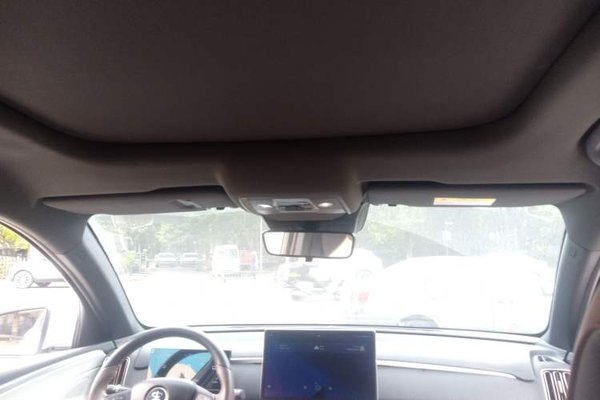 BYD Song Pro New Energy 2022, 21800 км, за 11321 USD - фото 21
