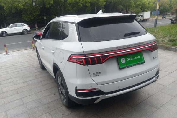 BYD Song Pro New Energy 2022, 21800 км, за 11321 USD