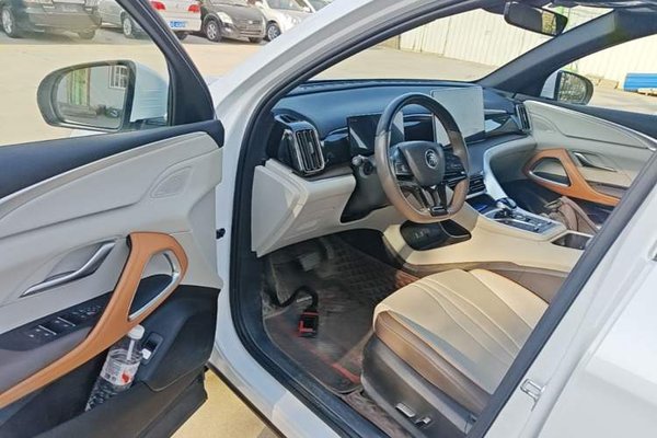BYD Song Pro New Energy 2022, 61400 км, за 10975 USD - фото 18