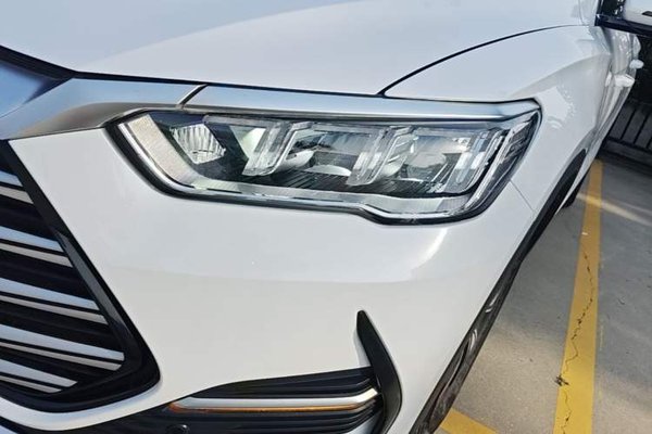BYD Song Pro New Energy 2022, 61400 км, за 10975 USD - фото 6
