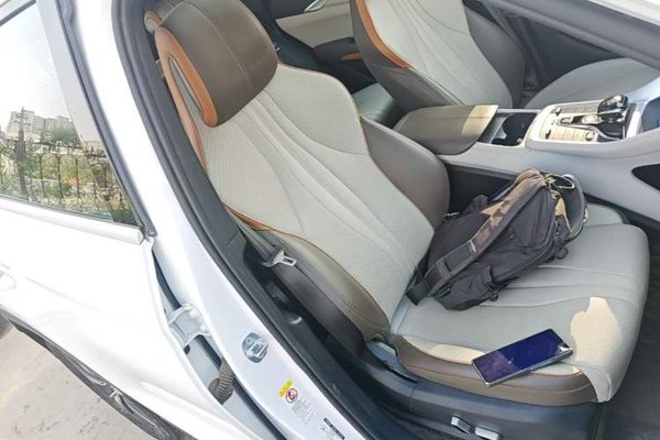 BYD Song Pro New Energy 2022, 61400 км, за 10975 USD - фото 19
