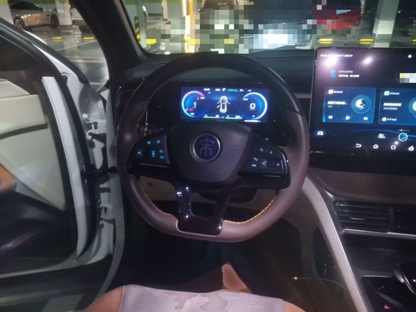 BYD Song Pro New Energy 2022, 87600 км, за 10599 USD - фото 11
