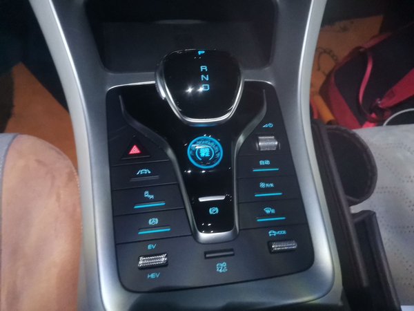 BYD Song Pro New Energy 2022, 87600 км, за 10599 USD - фото 15