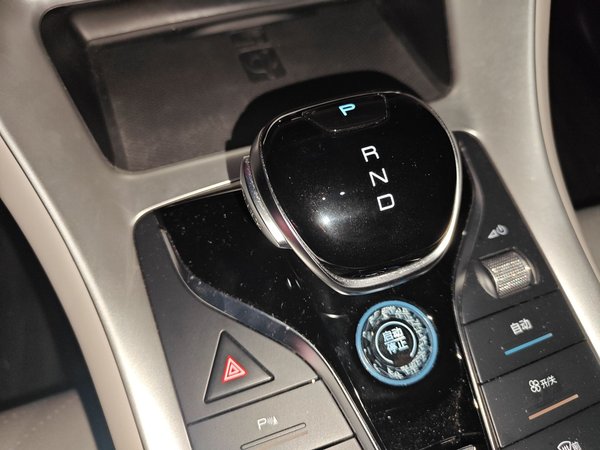 BYD Song Pro New Energy 2023, 36600 км, за 13936 USD - фото 9