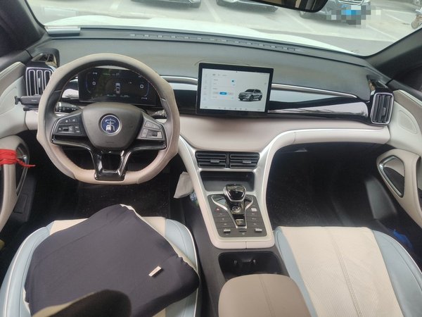 BYD Song Pro New Energy 2023, 21400 км, за 12504 USD - фото 18