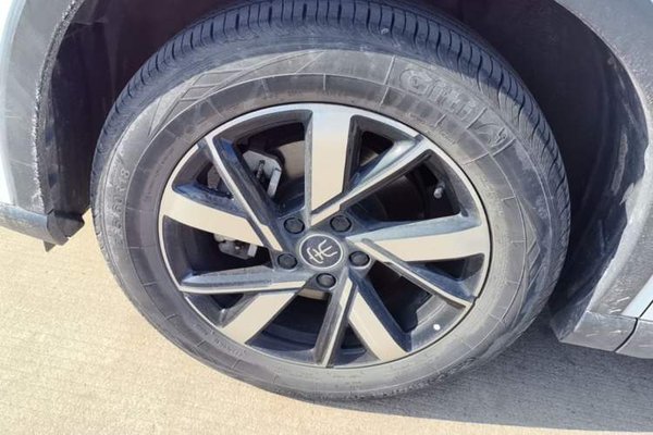 BYD Song Pro New Energy 2023, 43800 км, за 11685 USD - фото 8