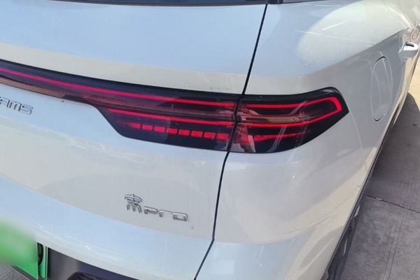 BYD Song Pro New Energy 2023, 43800 км, за 11685 USD - фото 7