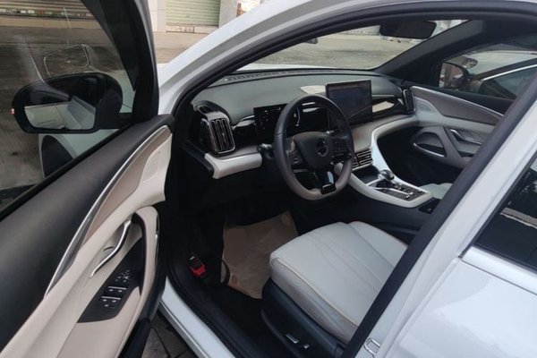 BYD Song Pro New Energy 2023, 52600 км, за 12440 USD - фото 19