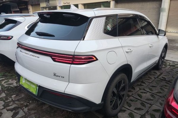 BYD Song Pro New Energy 2023, 52600 км, за 12440 USD - фото 6