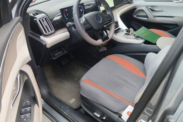 BYD Song Pro New Energy 2024, 24400 км, за 11219 USD - фото 16
