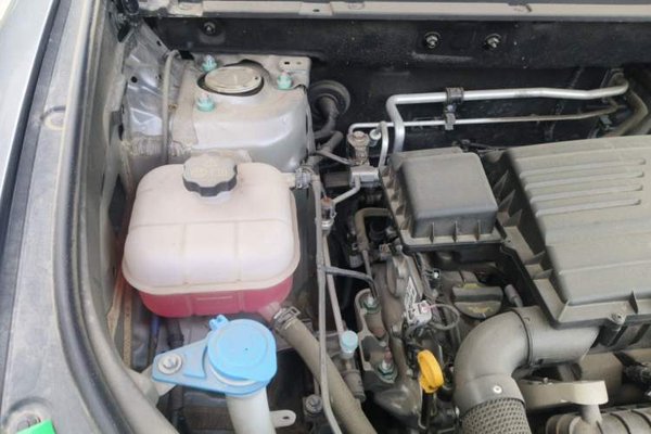 BYD Song Pro New Energy 2024, 24400 км, за 11219 USD - фото 23