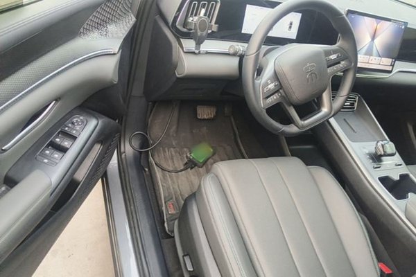 BYD Song Pro New Energy 2025, 12600 км, за 12112 USD - фото 19