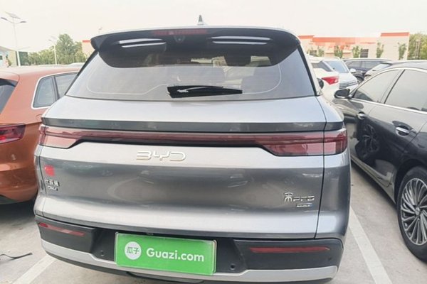 BYD Song Pro New Energy 2025, 12600 км, за 12112 USD