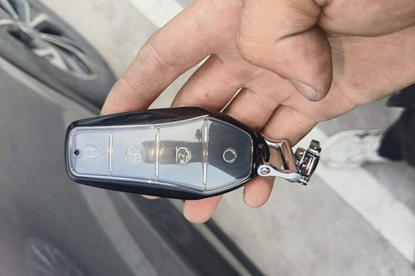 BYD Song Pro New Energy 2025, 12600 км, за 12112 USD - фото 12