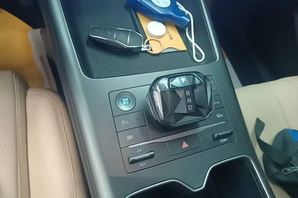 BYD Song Pro New Energy 2025, 13899 км, за 14006 USD - фото 16