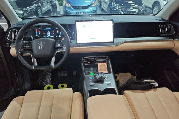 BYD Song Pro New Energy 2025, 900 км, за 16058 USD - фото 16