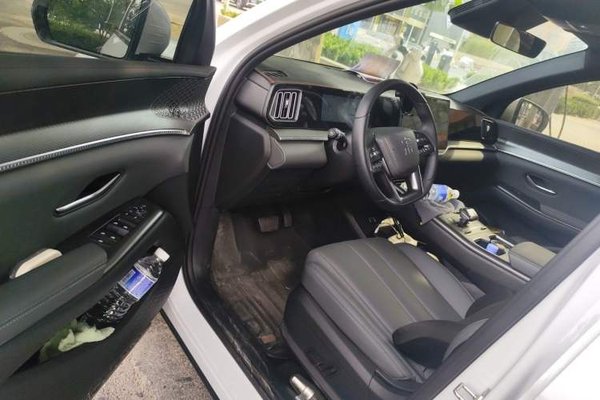 BYD Song Pro New Energy 2025, 9400 км, за 12930 USD - фото 16