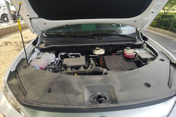 BYD Song Pro New Energy 2025, 9400 км, за 12930 USD - фото 21