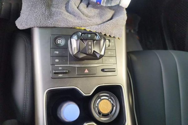 BYD Song Pro New Energy 2025, 9400 км, за 12930 USD - фото 14