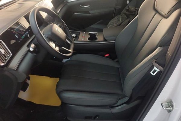 BYD Song Pro New Energy 2026, 100 км, за 14900 USD - фото 18