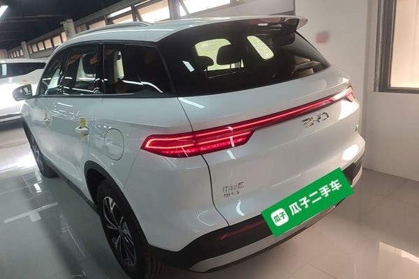 BYD Song Pro New Energy 2026, 100 км, за 14900 USD