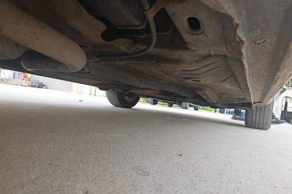 BYD Surui 2013, 127300 км, за 2288 USD