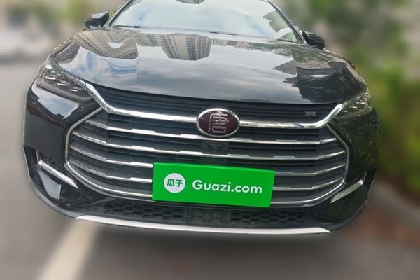 BYD Tang 2018, 57300 км, за 8036 USD