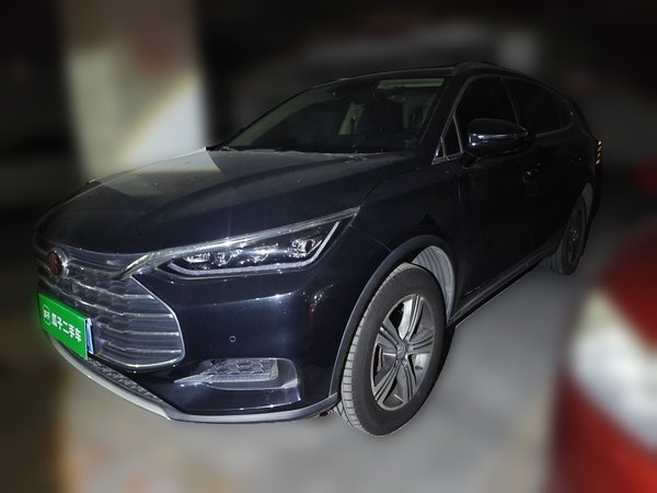 BYD Tang · 2018 год