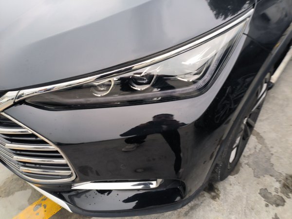 BYD Tang 2021, 48800 км, за 9846 USD