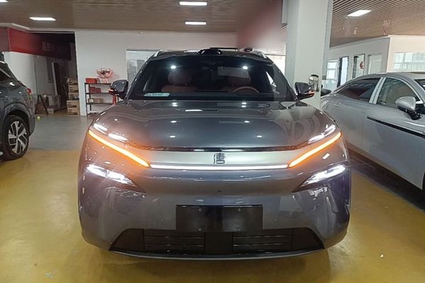 BYD Tang L 2025, 14600 км, за 32165 USD