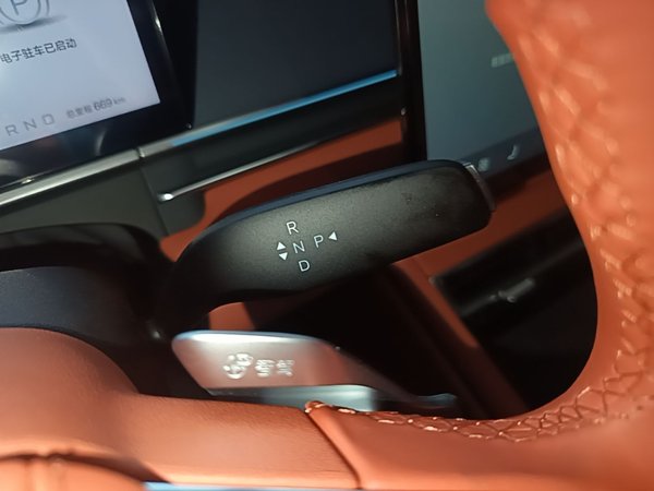 BYD Tang L 2025, 700 км, за 34385 USD - фото 17