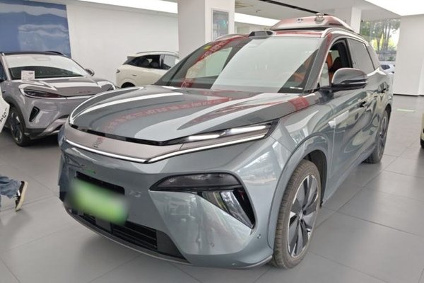 BYD Tang L · 2025 год