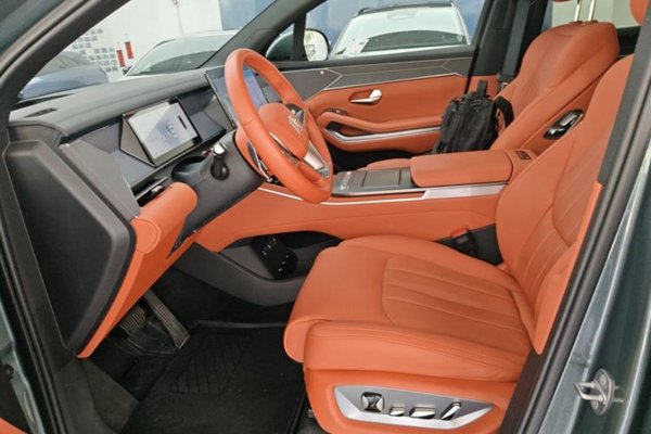 BYD Tang L 2025, 10700 км, за 29518 USD - фото 17