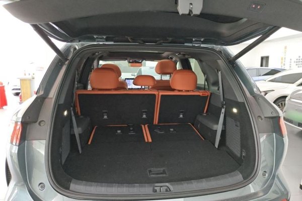 BYD Tang L 2025, 10700 км, за 29518 USD - фото 22