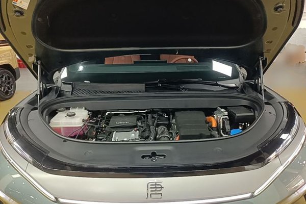 BYD Tang L 2025, 12700 км, за 29096 USD - фото 16