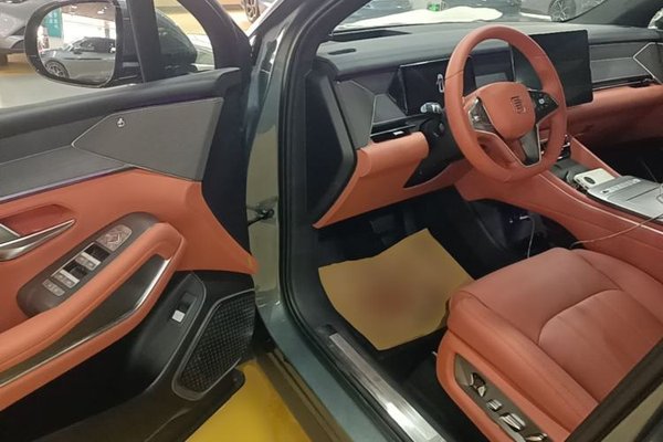 BYD Tang L 2025, 15900 км, за 28800 USD - фото 18