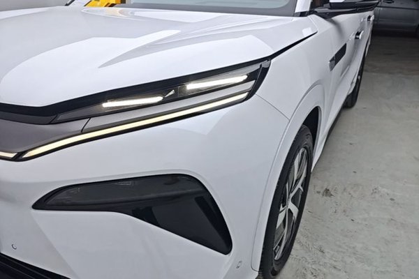 BYD Tang L 2025, 200 км, за 32358 USD - фото 8
