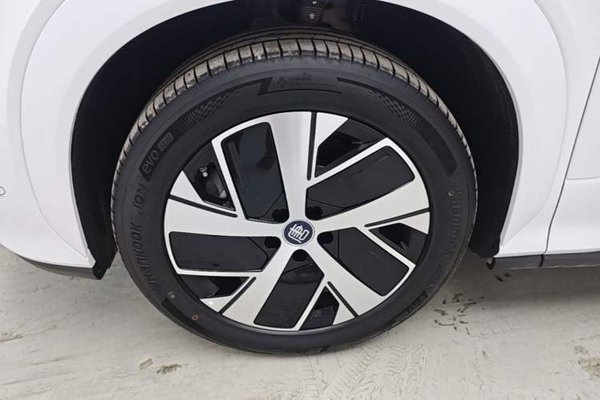 BYD Tang L 2025, 200 км, за 32358 USD - фото 10