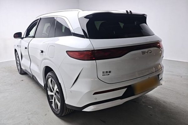 BYD Tang L 2025, 200 км, за 32358 USD
