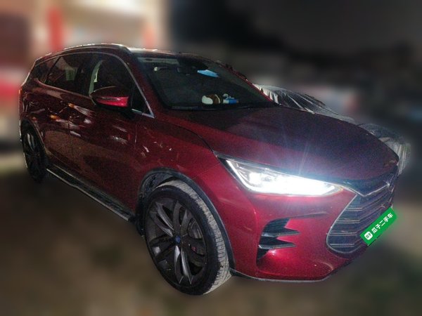 BYD Tang New Energy 2018, 85200 км, за 9488 USD