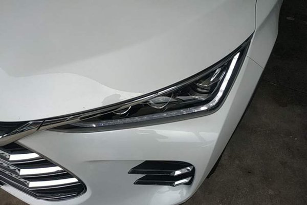 BYD Tang New Energy 2018, 110700 км, за 10394 USD - фото 6