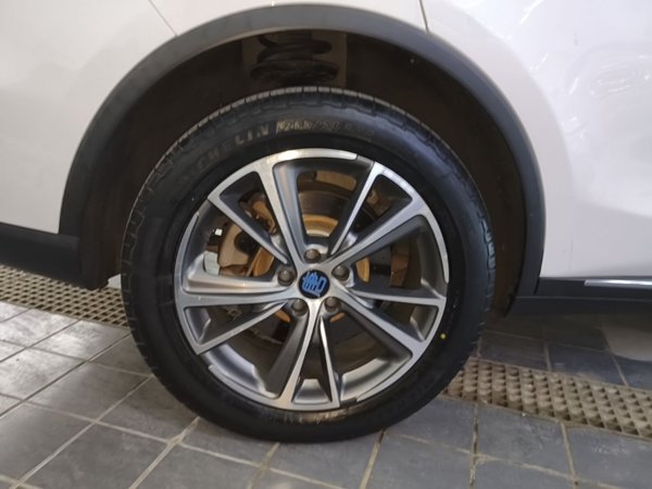 BYD Tang New Energy 2018, 50700 км, за 11910 USD - фото 10
