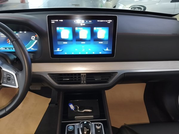 BYD Tang New Energy 2018, 50700 км, за 11910 USD - фото 16