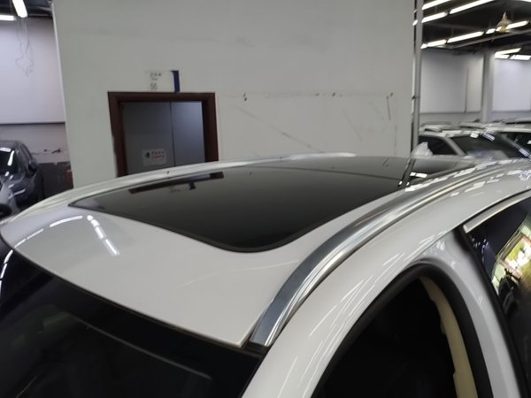 BYD Tang New Energy 2018, 50700 км, за 11910 USD - фото 11
