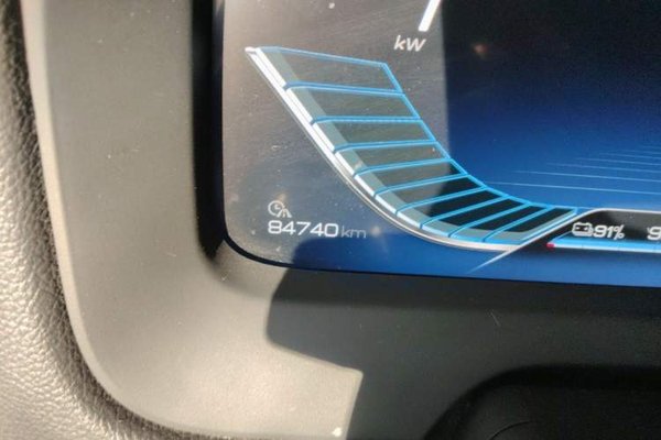 BYD Tang New Energy 2018, 84700 км, за 11430 USD - фото 7