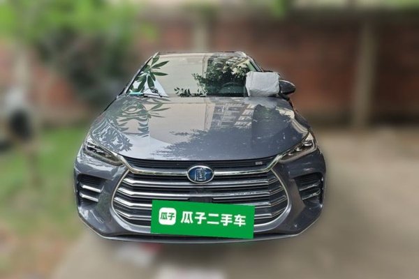 BYD Tang New Energy 2019, 35800 км, за 12709 USD
