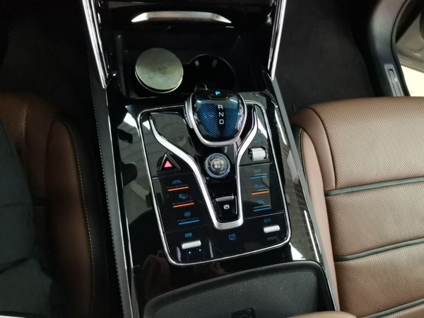 BYD Tang New Energy 2021, 76300 км, за 16041 USD