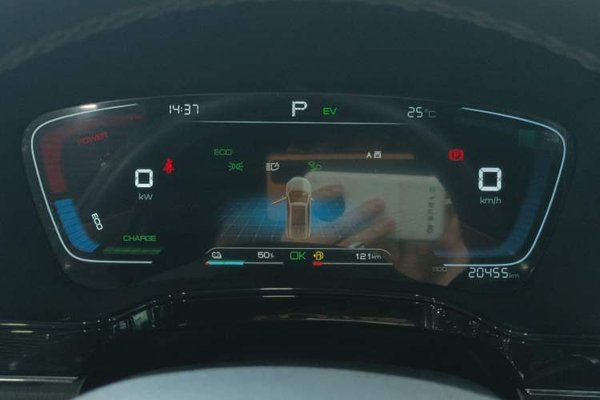 BYD Tang New Energy 2021, 20500 км, за 16161 USD - фото 15