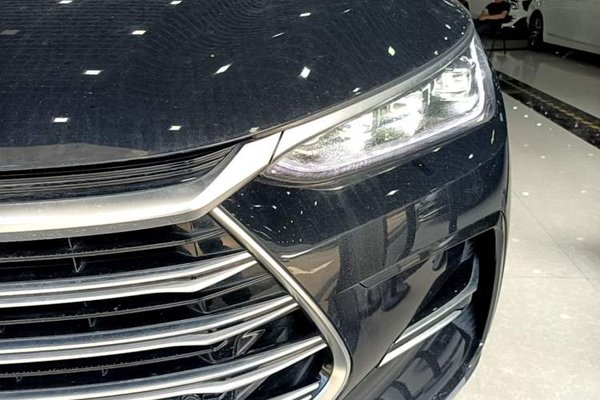 BYD Tang New Energy 2021, 20500 км, за 16161 USD - фото 8