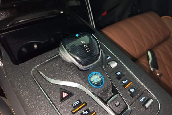 BYD Tang New Energy 2021, 62200 км, за 14864 USD - фото 22